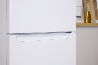 Холодильник Indesit DS 4200 W